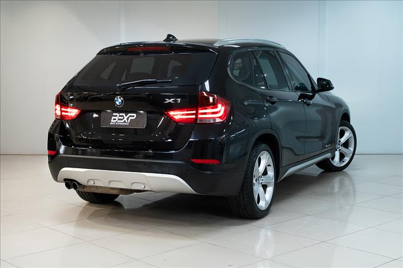 BMW-X1-2.0 16V Turbo Sdrive20i