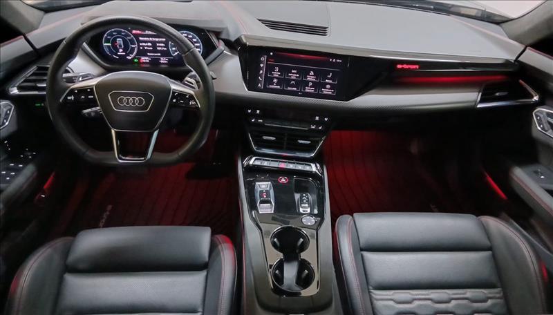 Audi-RS E-TRON GT-Quattro
