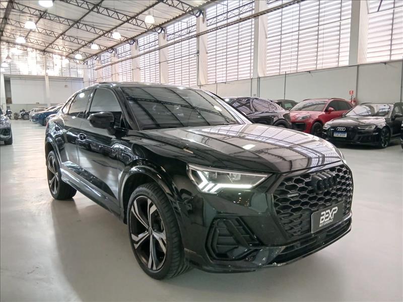 Audi-Q3-2.0 40 TFSI Sportback Performance Black Plus Quattro