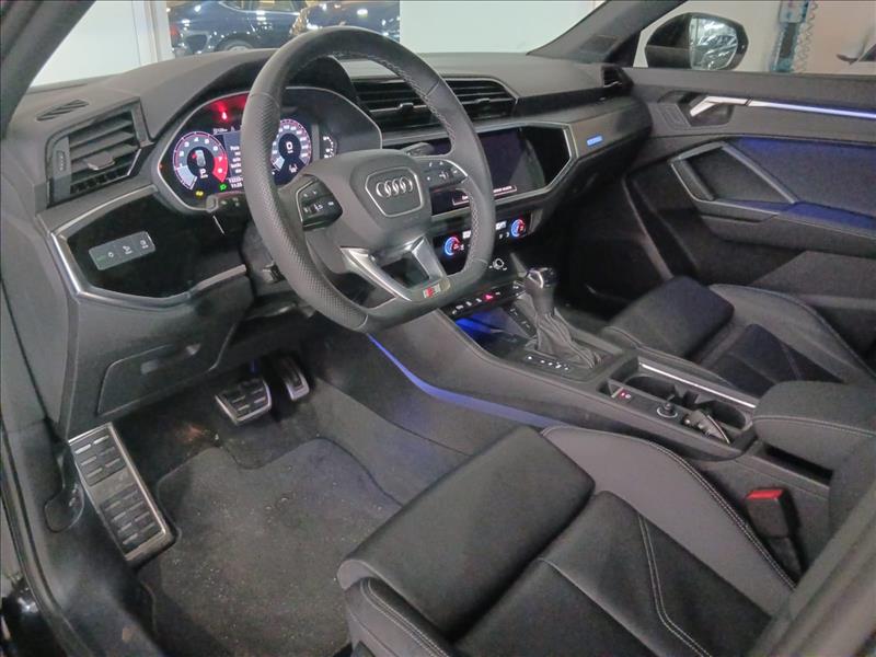Audi-Q3-2.0 40 TFSI Sportback Performance Black Plus Quattro