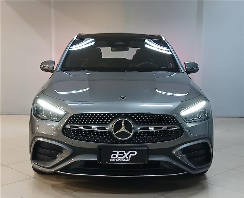 MERCEDES BENZ-GLA 200-1.3 Mhev AMG Line 7g-dct