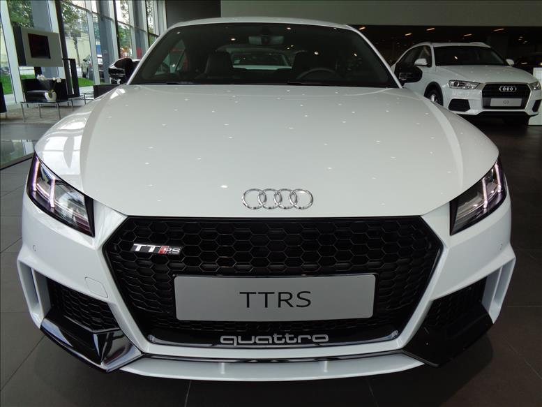 AUDI TT RS 2.5 TFSI Quattro Coupé