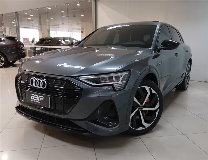 Performance Black Quattro