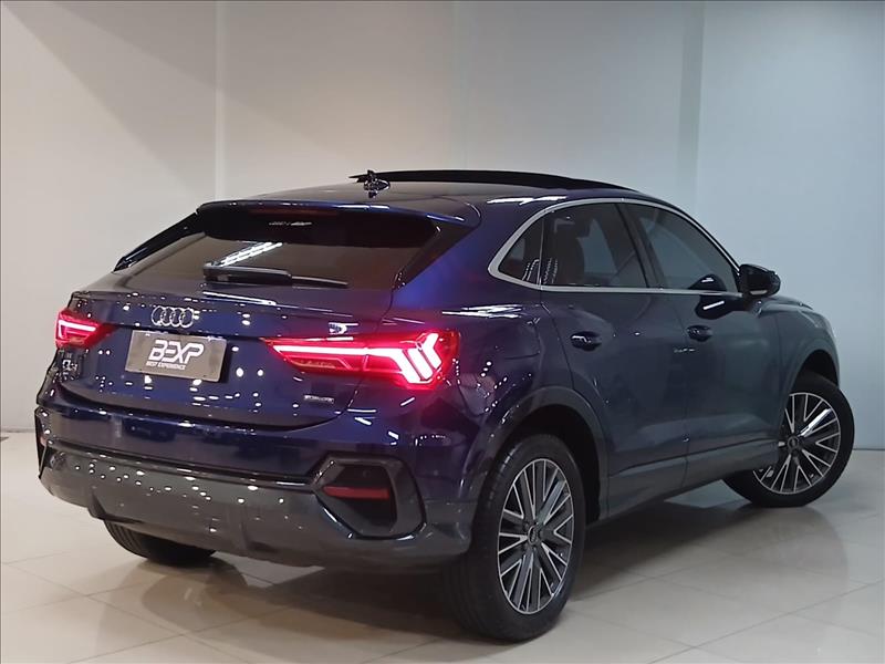 Audi-Q3-2.0 40 TFSI Sportback Performance Quattro