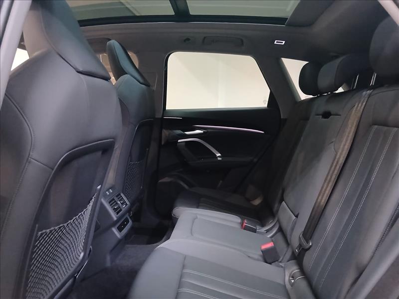 Audi-Q5-2.0 TFSI S Line Quattro S Tronic