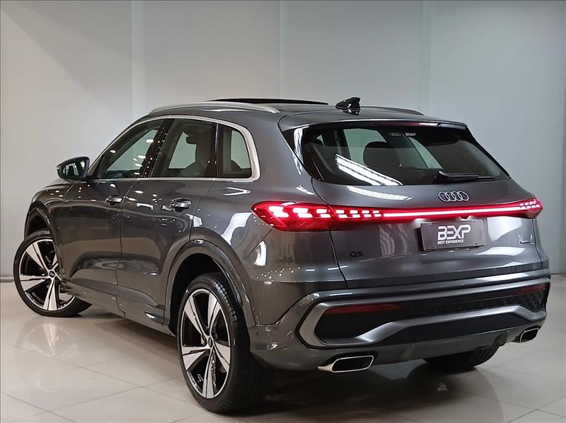 Audi-Q5-2.0 TFSI S Line Quattro S Tronic