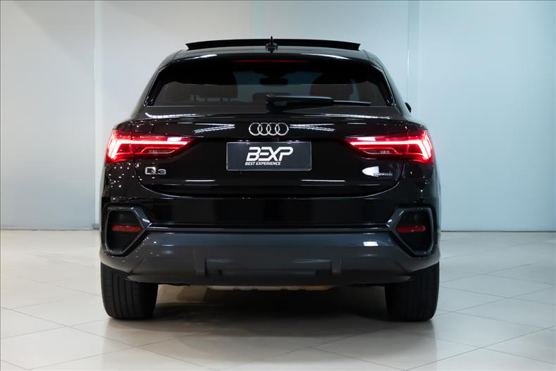 Audi-Q3-2.0 40 TFSI Sportback Performance Quattro