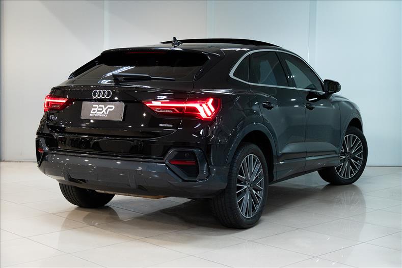 Audi-Q3-2.0 40 TFSI Sportback Performance Quattro