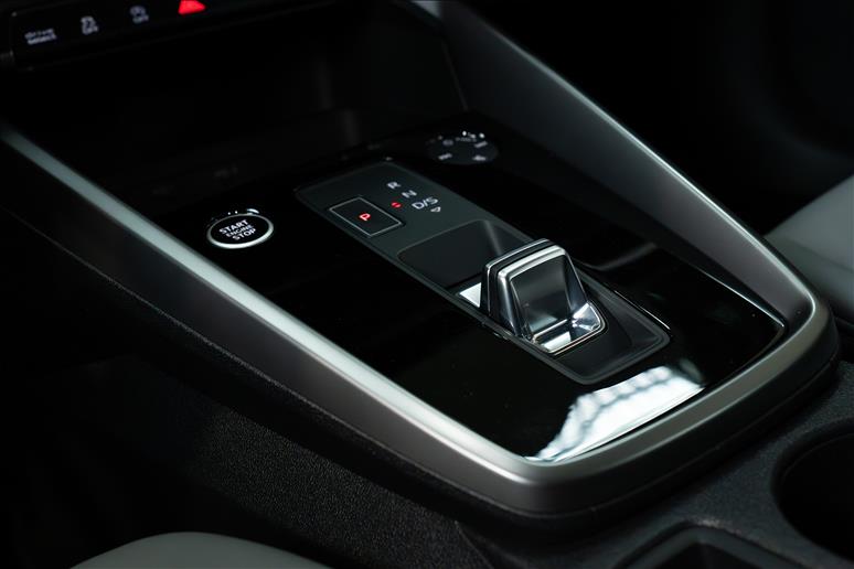 Audi-A3-2.0 40 TFSI Mhev Sportback S Line