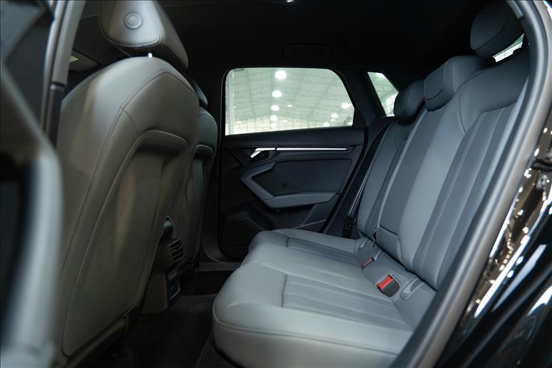 Audi-A3-2.0 40 TFSI Mhev Sportback S Line