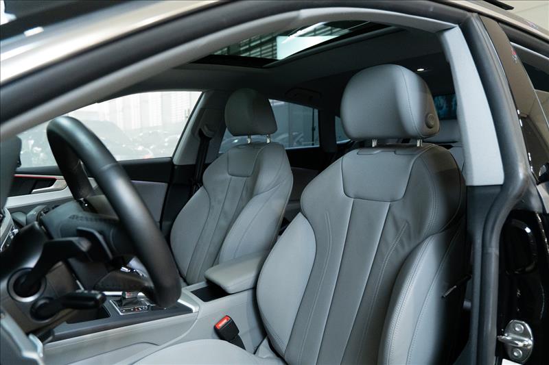 Audi-A5-2.0 TFSI Mhev Sportback S Line S Tronic