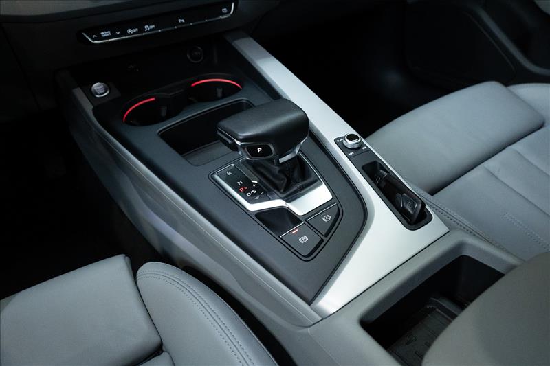 Audi-A5-2.0 TFSI Mhev Sportback S Line S Tronic