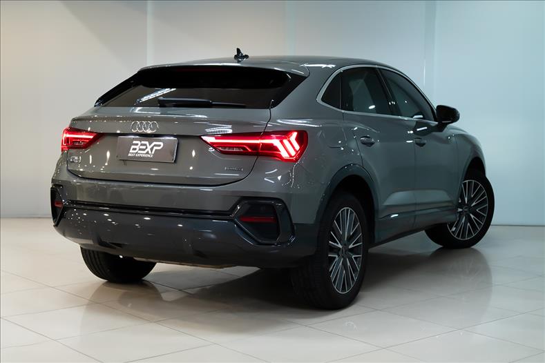 Audi-Q3-2.0 40 TFSI Sportback Performance Quattro