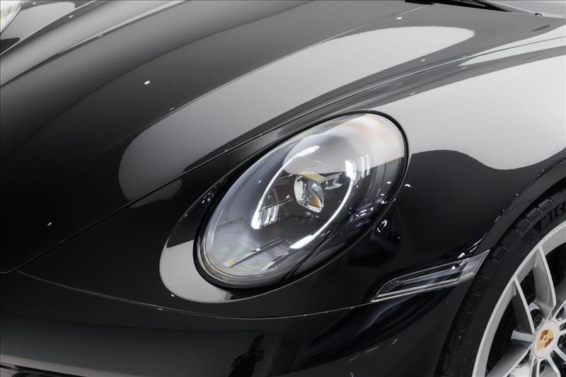 Porsche-911-3.0 24V H6 Carrera T