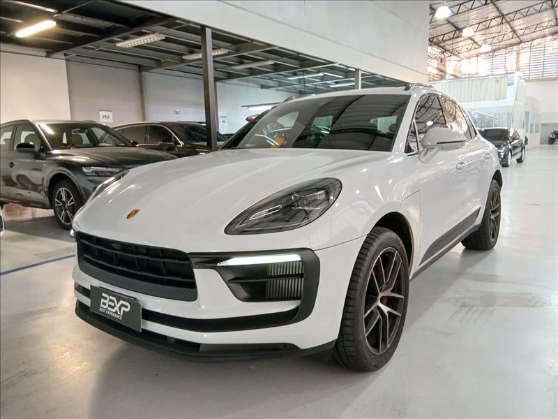 Porsche-MACAN-2.9 V6 Biturbo S