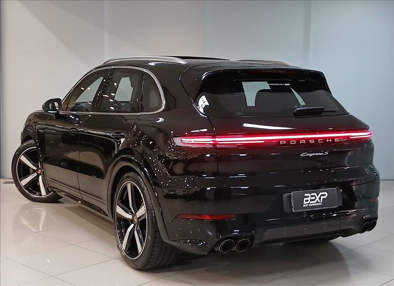 Porsche-CAYENNE-3.0 V6 S E-hybrid AWD S