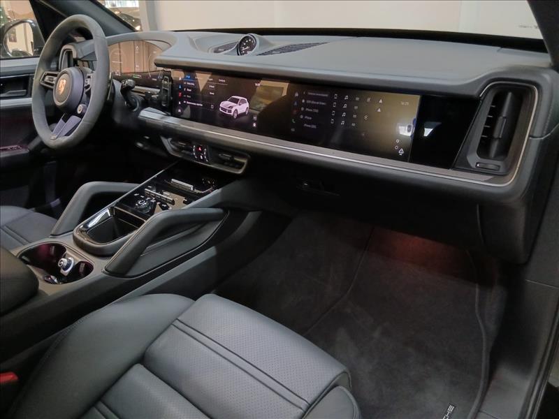 Porsche-CAYENNE-3.0 V6 S E-hybrid AWD S