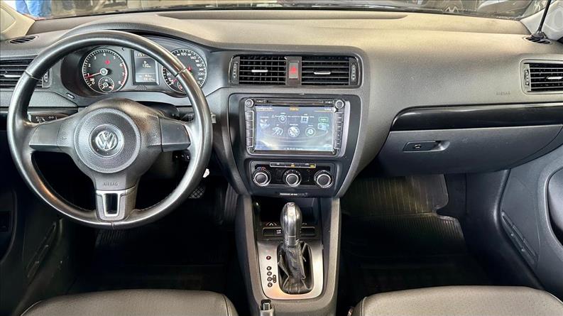 VOLKSWAGEN JETTA 2.0 Comfortline VOLKSWAGEN JETTA 2.0 Comfortline