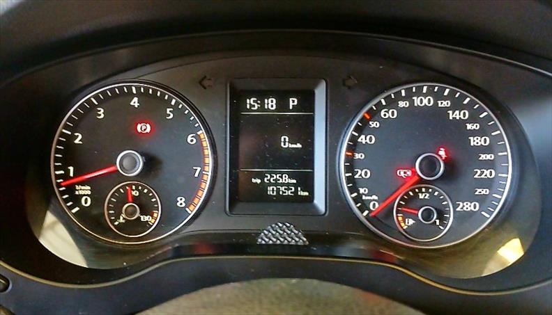 VOLKSWAGEN JETTA 2.0 Comfortline