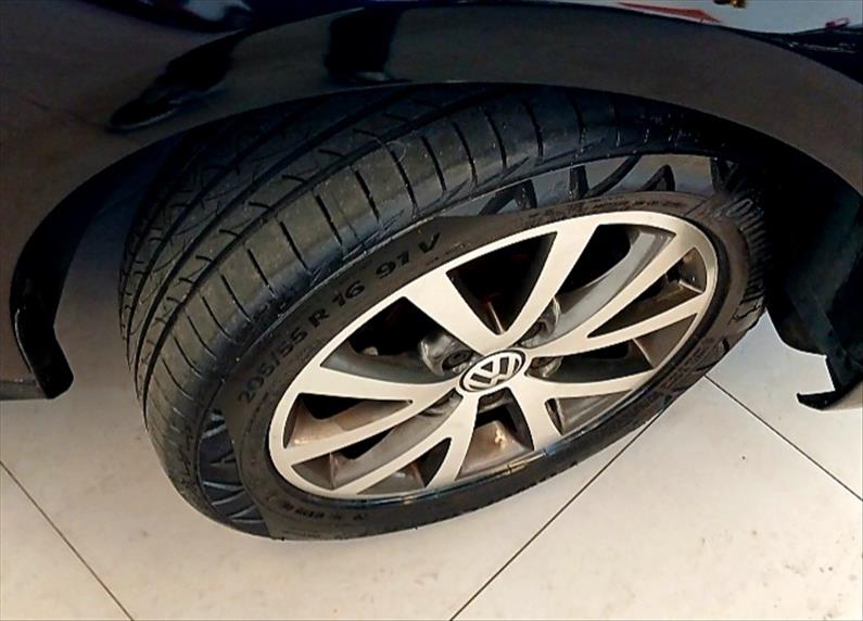 VOLKSWAGEN JETTA 2.0 Comfortline