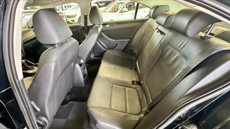 VOLKSWAGEN JETTA 2.0 Comfortline VOLKSWAGEN JETTA 2.0 Comfortline