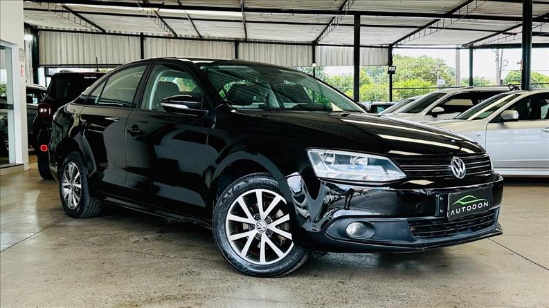 VOLKSWAGEN JETTA 2.0 Comfortline