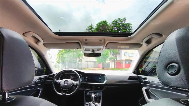 VOLKSWAGEN JETTA 1.4 250 TSI Comfortline