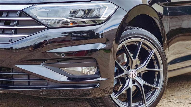 VOLKSWAGEN JETTA 1.4 250 TSI Comfortline