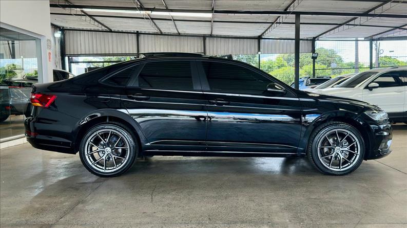 VOLKSWAGEN JETTA 1.4 250 TSI Comfortline