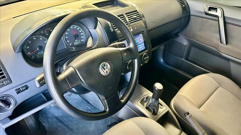 VOLKSWAGEN POLO 1.6 MI 8V