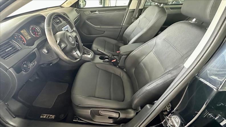 VOLKSWAGEN JETTA 2.0 Comfortline 120cv