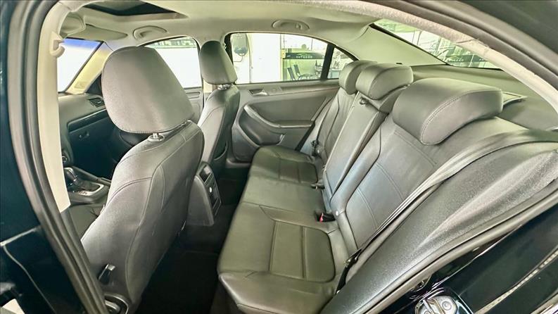 VOLKSWAGEN JETTA 2.0 Comfortline 120cv