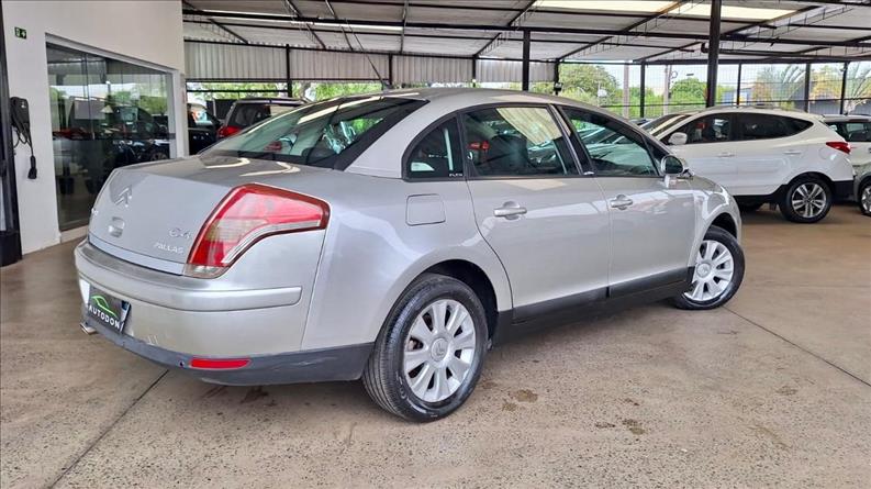 CITROËN C4 2.0 GLX Pallas 16V CITROËN C4 2.0 GLX Pallas 16V