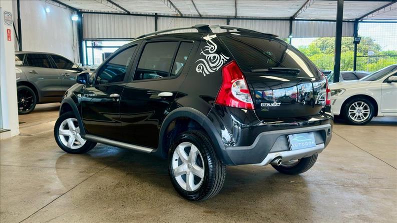 RENAULT SANDERO 1.6 Stepway 16V