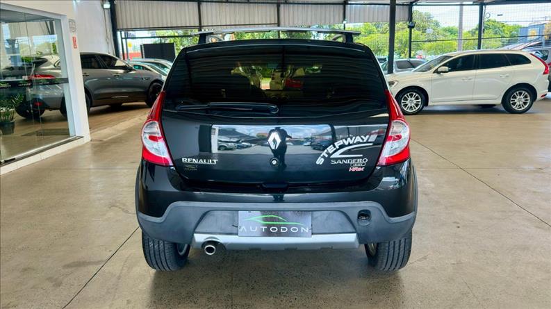 RENAULT SANDERO 1.6 Stepway 16V