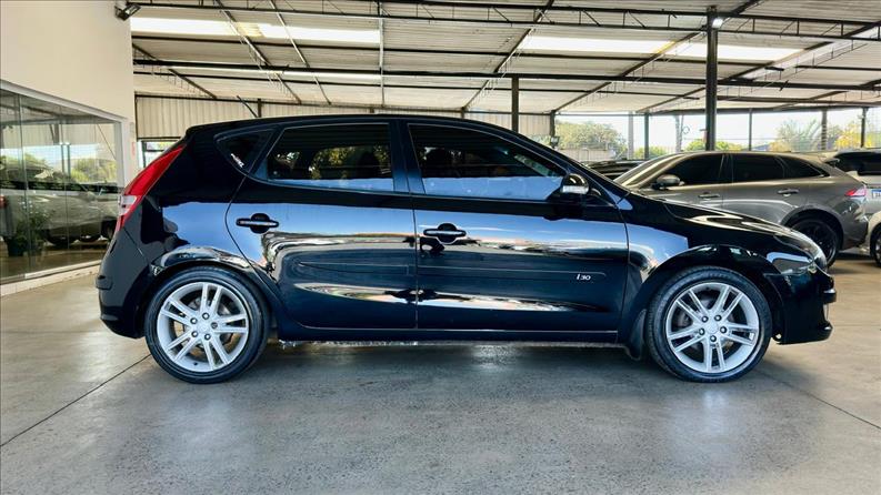 HYUNDAI I30 2.0 MPI 16V HYUNDAI I30 2.0 MPI 16V