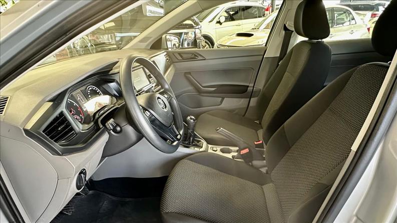 VOLKSWAGEN POLO 1.0 MPI