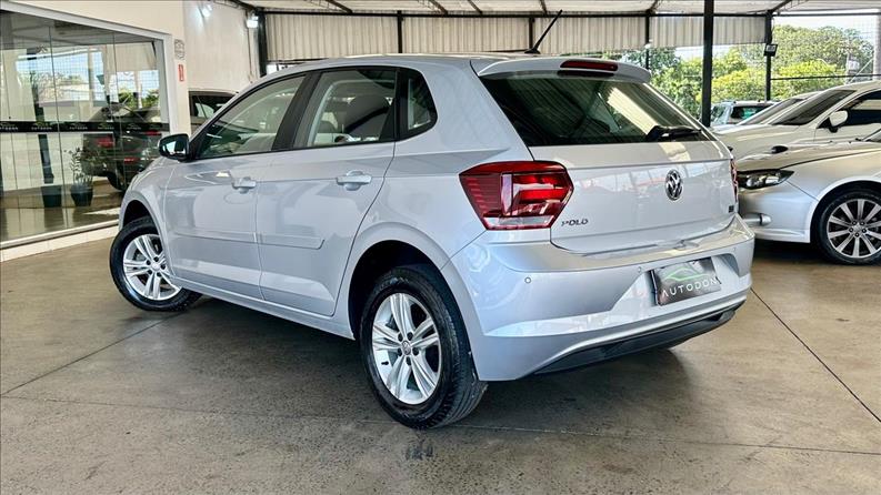 VOLKSWAGEN POLO 1.0 MPI
