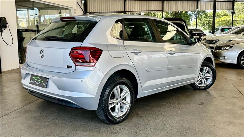 VOLKSWAGEN POLO 1.0 MPI