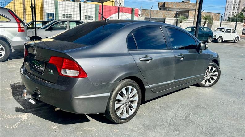 HONDA CIVIC 1.8 LXL 16V