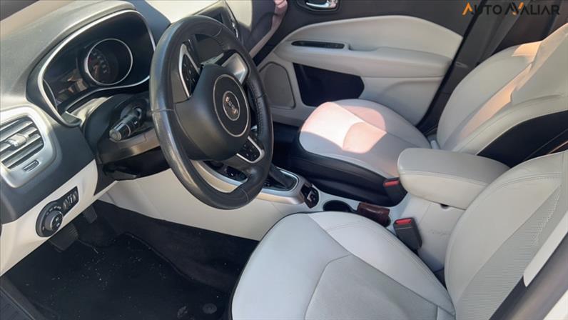 JEEP COMPASS 2.0 16V Longitude 4X4 JEEP COMPASS 2.0 16V Longitude 4X4