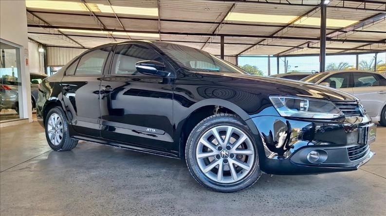 VOLKSWAGEN JETTA 2.0 Comfortline