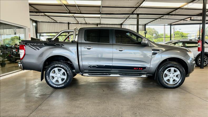 FORD RANGER 3.2 XLT 4X4 CD 16V