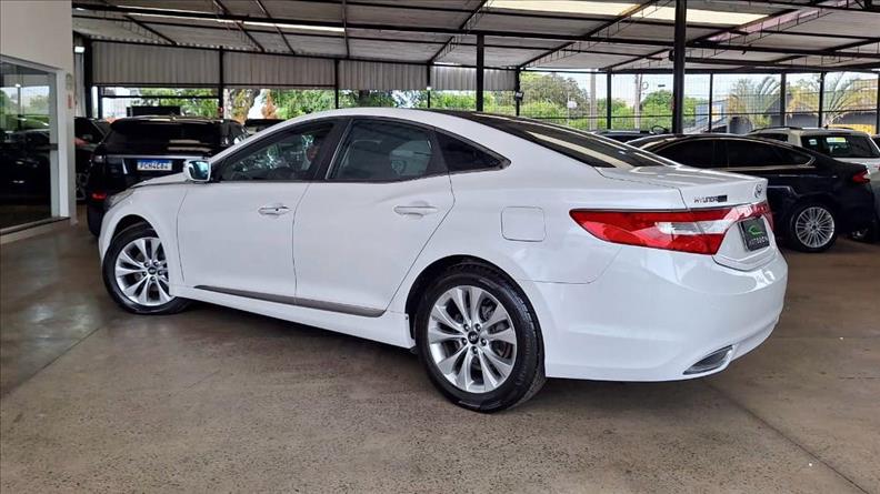 HYUNDAI AZERA 3.0 MPFI GLS V6 24V