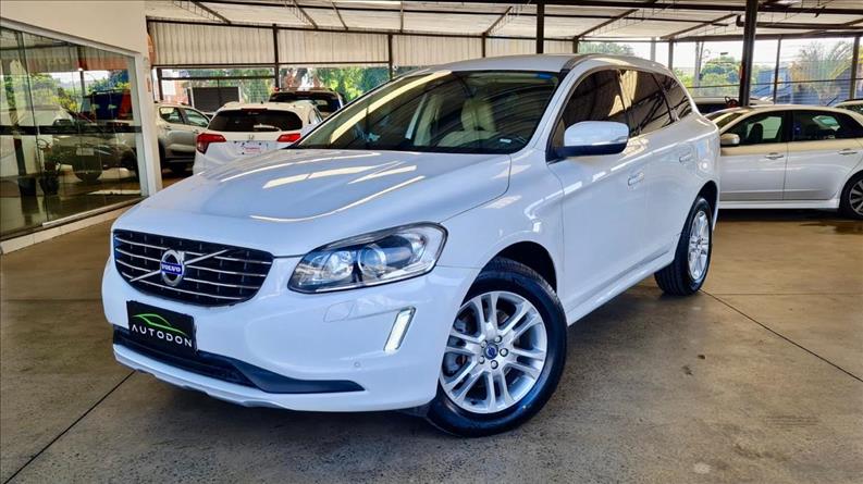 VOLVO XC60 2.0 T5 Dynamic FWD Turbo