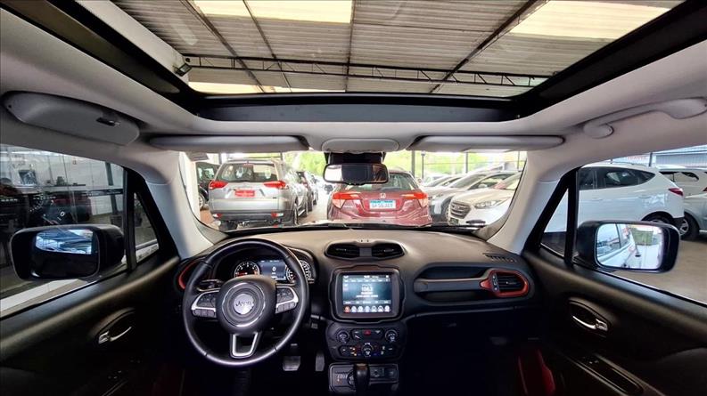 JEEP RENEGADE 2.0 16V Turbo Trailhawk 4X4 JEEP RENEGADE 2.0 16V Turbo Trailhawk 4X4