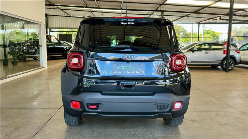 JEEP RENEGADE 2.0 16V Turbo Trailhawk 4X4