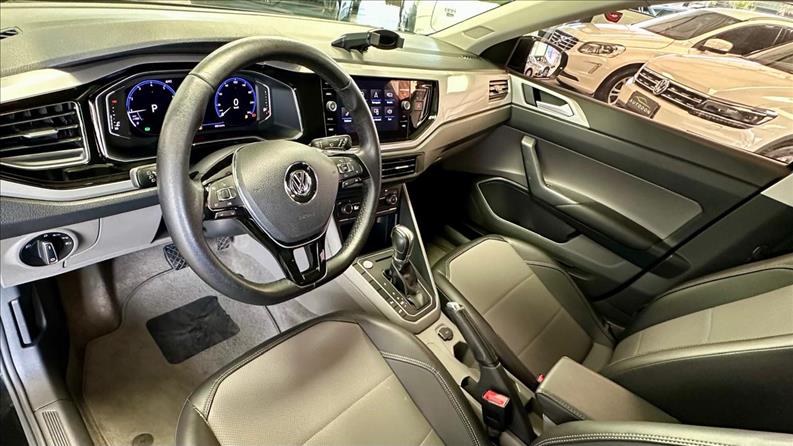 VOLKSWAGEN POLO 1.0 200 TSI Highline