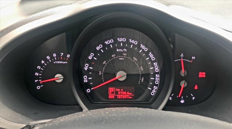 KIA SPORTAGE 2.0 EX 4X2 16V KIA SPORTAGE 2.0 EX 4X2 16V