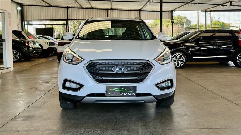 HYUNDAI IX35 2.0 MPFI 16V HYUNDAI IX35 2.0 MPFI 16V